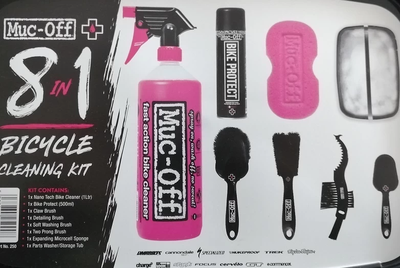 Muc-Off Muc Off Pit Kit (8-In-One) Reinigungsset Muc Off EBike Wash & Lube Kit 3 Muc-Off Muc Off Pit Kit (8-In-One) Reinigungsset Muc Off EBike Wash & Lube Kit